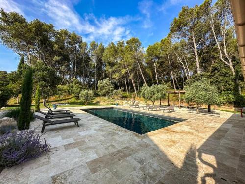 Saint-Etienne-du-Gres Bed & Breakfast | Mas Leblanc des Alpilles