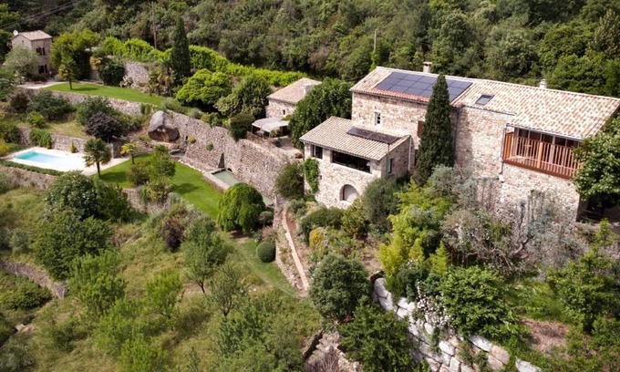 Largentiere House | Mas Saint-Esprit - Reclusion with Style and Space