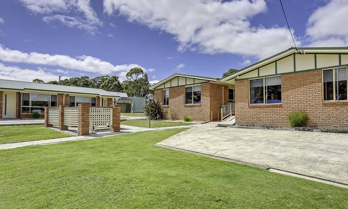 Taranna House | Mason's Cottages