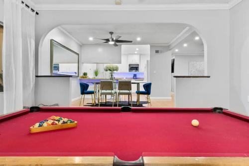 Serra Mesa House | Massive 5BR Resort Style Retreat with Heated Pool