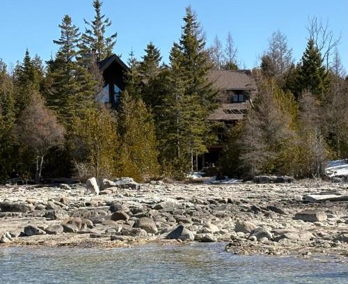 Lion's Head House | Massive Rustic Waterfront Log Cabin