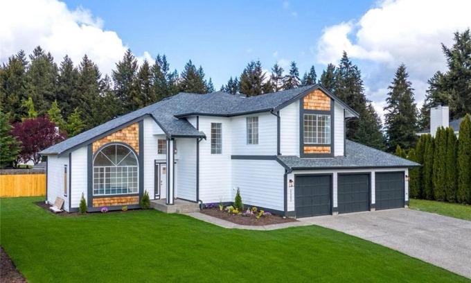 Elk Plain House | Master bedroom, Spanaway