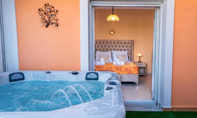 Kalpaki Apartment | Matina's Family House with your Private Jacuzzi!