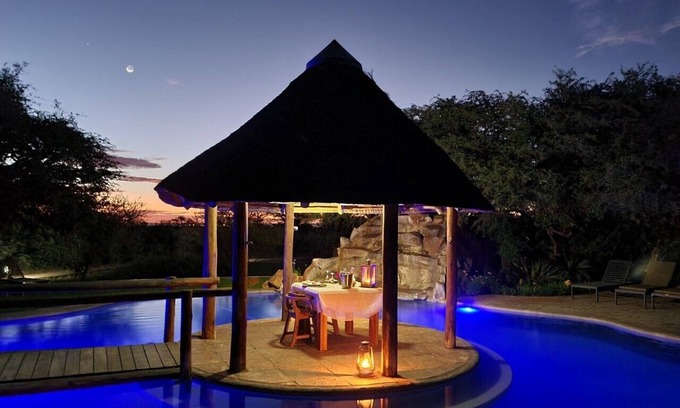 Dikgatlong Cabin | Mattanu Private Game Reserve