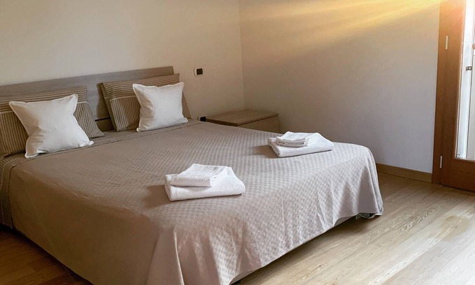 Montegrotto Terme Apartment | MAX'S RESIDENCE:Cozy modern apartment with pets allowed