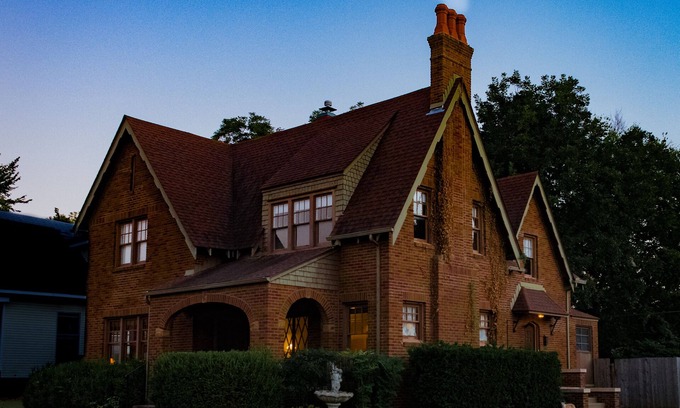 Claremore House | Mayberry Mansion of Route 66, Claremore