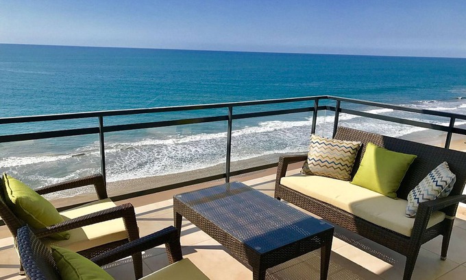 Cerritos Condo | Mazatlan Oceanfront Pearl Tower 705A