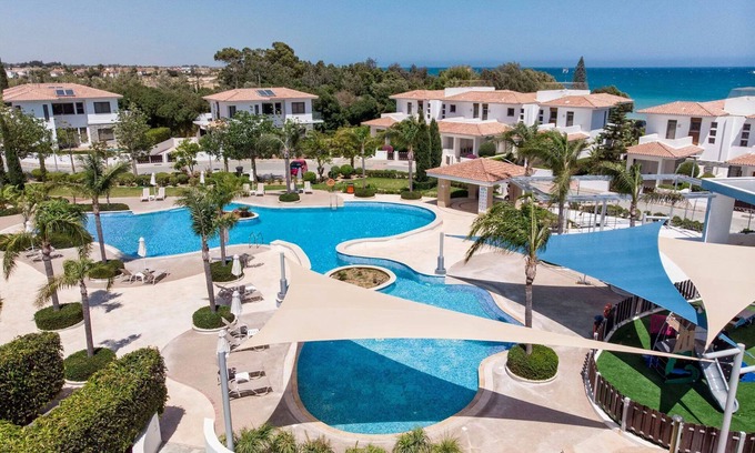 Mazotos Villa | Mazatos Beachfront Gardens | Apartment on Ground Floor | Stunning & Tranquil.