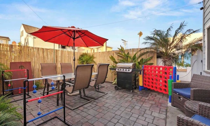 San Diego House | MB Rooftop Deck and BBQ Patio House + 2 parking!
