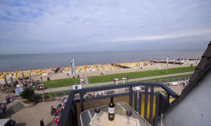 Duhnen Apartment | MB36 - Apartment with panoramic sea view at Duhner Strand for 4 persons