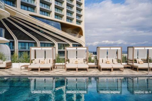 Paceville Hotel | ME Malta by Meliá