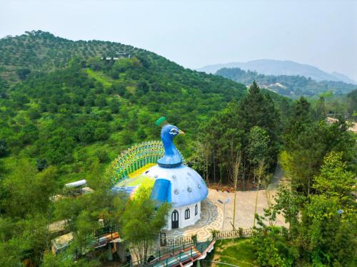 Cao Phong Hotel | MEDDOM Park
