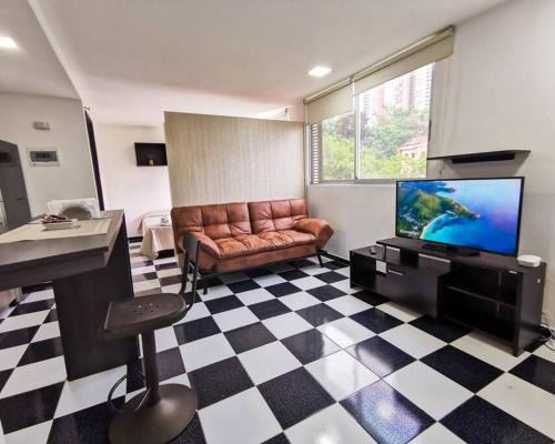 El Tesoro Apartment | Medellín, Poblado. Perfect for travel and work.