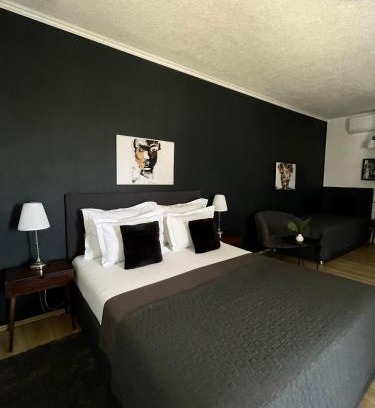 Vrboska House | Mediteran Hvar - Modern Rooms and Restaurant, B&B