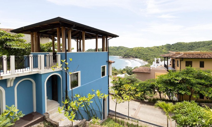 Las Catalinas Apartment | Mediterranean-style studio for 2 with terrace and BBQ area at Las Catalinas