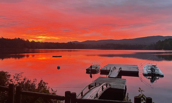 Camden Cottage | Megunticook Lake cottage with stunning views of Mount Megunticook