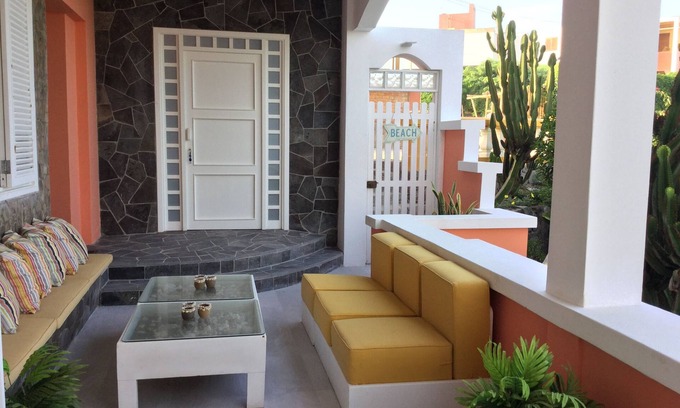 Mejia Apartment | MEJIA beautiful suite at just few steps from the beach.