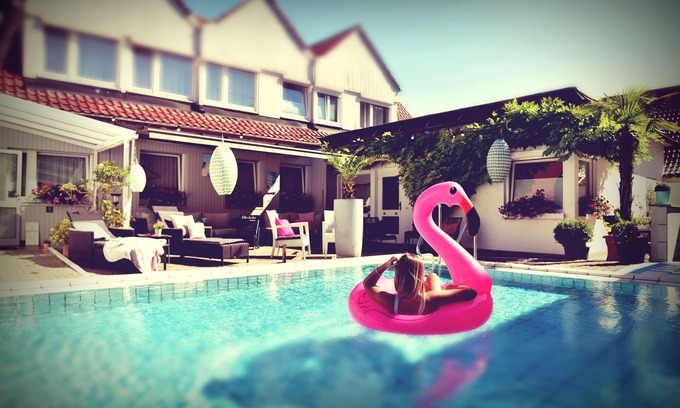Zech Hotel | Melbo’s Home
