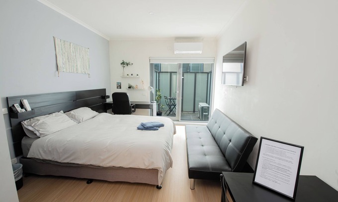 Carlton Apartment | Melbourne Studio Apartments Hotel @ 138 Elgin Carlton