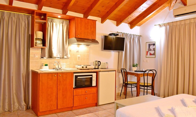 Kato Stalos Apartment | Melina's House