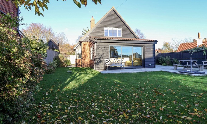 Thorpeness Cottage | Mellows, Thorpeness