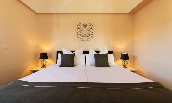 Bischofsheim an der Rhon Hotel | Memory 06 - Holiday apartment (approx. 65 m²) in the attic for max. 6 persons