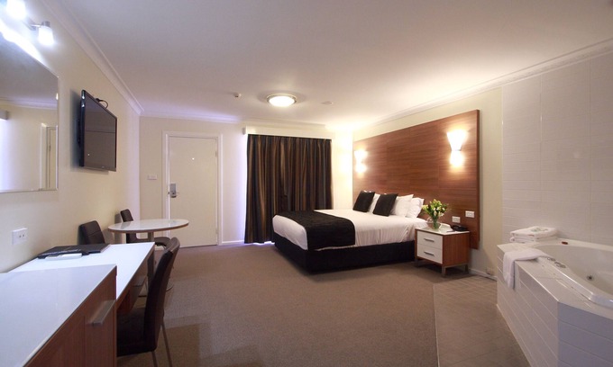 Wagga Wagga Hotel | Mercure Wagga Wagga