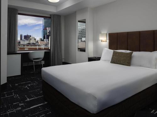 Melbourne Central Business District Hotel | Mercure Welcome Melbourne