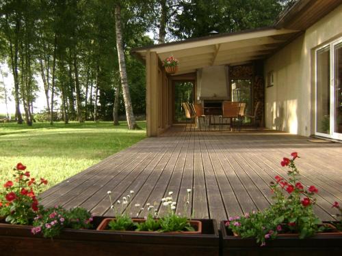 Salme House | Mere Holiday House