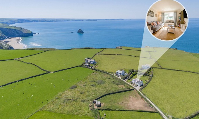 Tintagel House | Merlins Cottage - Tintagel