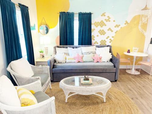 Wilmington House | MerManor by the Cargo District