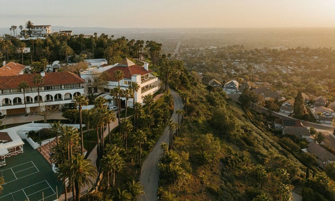 Cowan Heights Bed & Breakfast | Mesa Bella