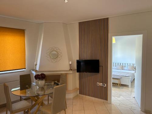 Markopoulon Apartment | Mesogaia Home Near ATH Airport