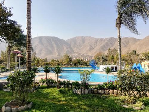 Lurigancho Hotel | Mi Pequeño Club (Country Club)