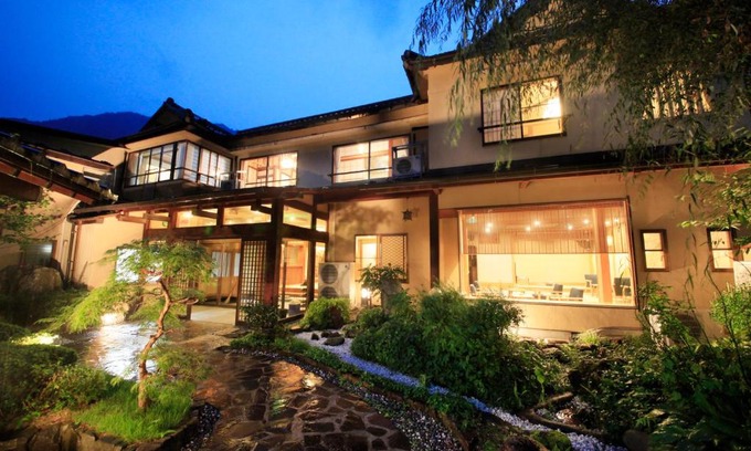 Kamimoku Onsen Hotel | Micasa
