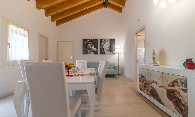 Cimadolmo House | Michelangelo is a spacious and bright apartment