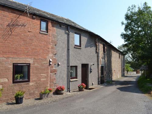 Wigton House | Midday