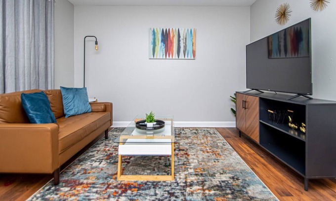 Hillcrest Apartment | Midtown Mod 2