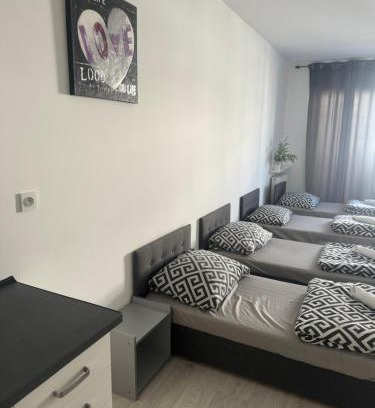 Tomaszow Mazowiecki Apartment | Mieszkanie dla 7 osób Quick Check In