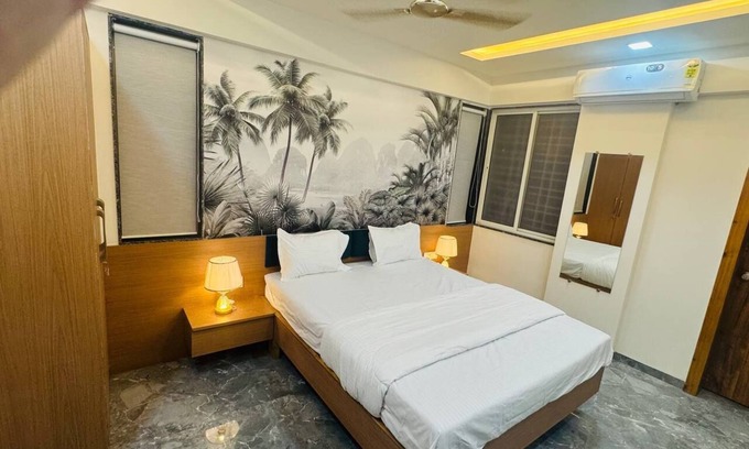 Nashik Bed & Breakfast | Mighter Crest Studio Apartment