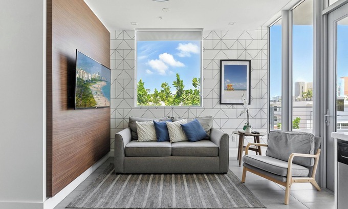 Flamingo/Lummus Apartment | Milla South Beach