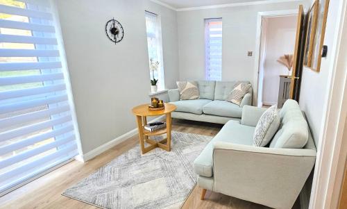 Milton Keynes Apartment | Milton Keynes 3BR,Elegant Home, Sleeps 5, Families Stay, Free Parking