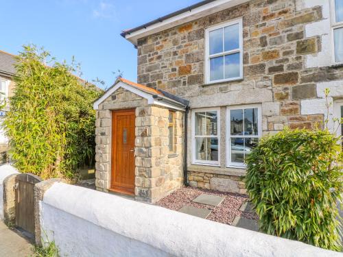 Troon House | Miner's Rest