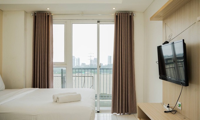 Bumi Serpong Damai Apartment | Minimalist And Warm Studio Casa De Parco Apartment