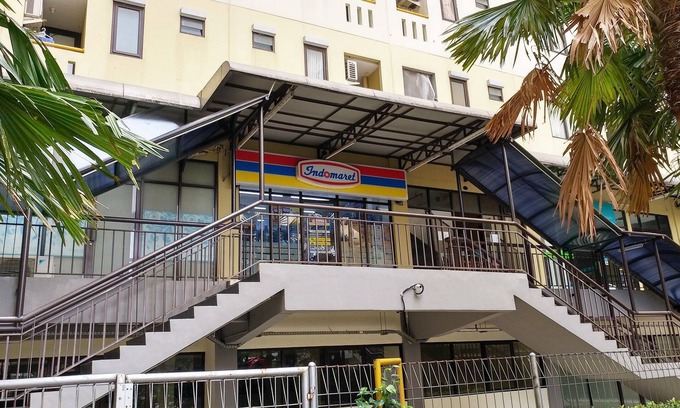 Kebagusan Apartment | Minimalist Studio at Kebagusan City Apartment