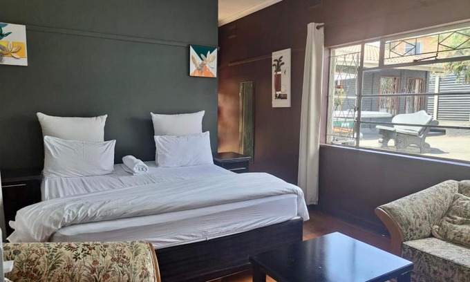 Scottsville House | Mino Guest House