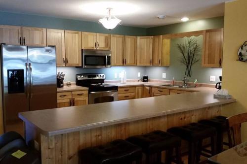 Minocqua House | Minocqua Lake Condo B7