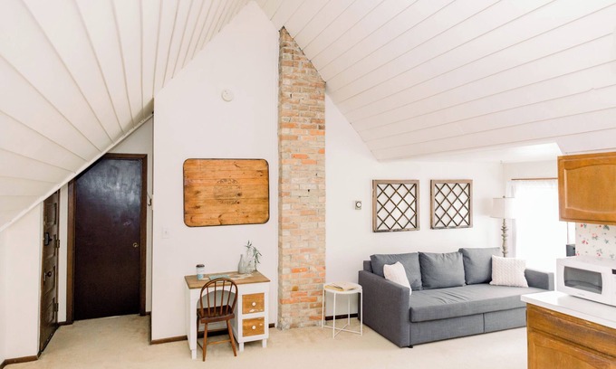 Grand Rapids Apartment | Mins to Local Shops, Brewery & More! Downtown 1BR Suite!n