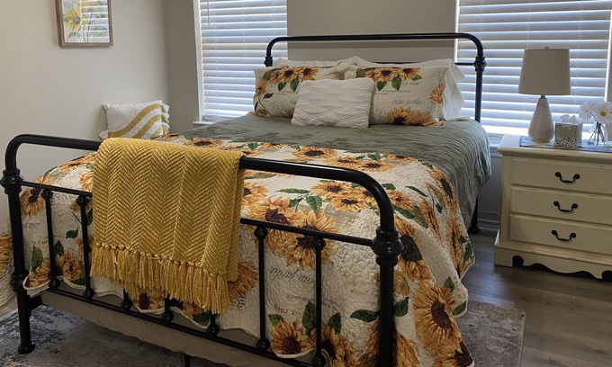 Aubrey House | Minutes from Area Wedding Venues & Walking Distance to Historic Downtown Aubrey