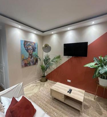 Corbeil-Essonnes Apartment | MIRA - Sublime apartment close to train station